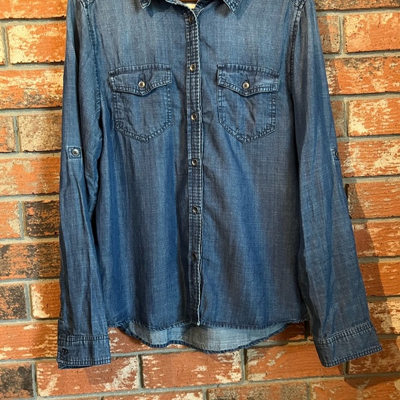 Design By Olivia Chambray Button Down Shirt Tencel Size L Roll Tab Sleeves - Picture 7 of 10